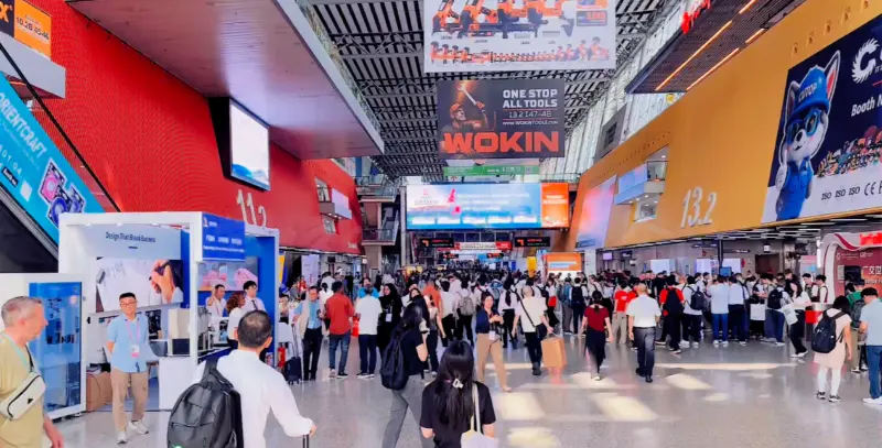 Bígí Linn ag an 139ú Canton Fair | Co Innealra Quangong, Ltd. Cuireann sé Cuireadh Te do Chliaint Dhomhanda - Tabhair cuairt ar Ár mBothanna Dual chun Comhoibriú a Phlé