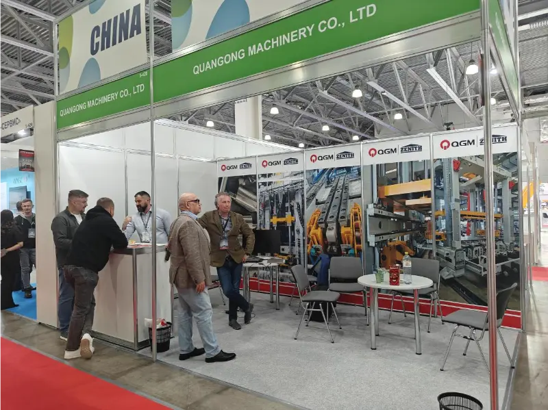 Ag díriú ar Mhargadh Bonneagair Eurasian: Taispeántais Quangong Machinery Co., Ltd ag CTT EXPO na Rúise